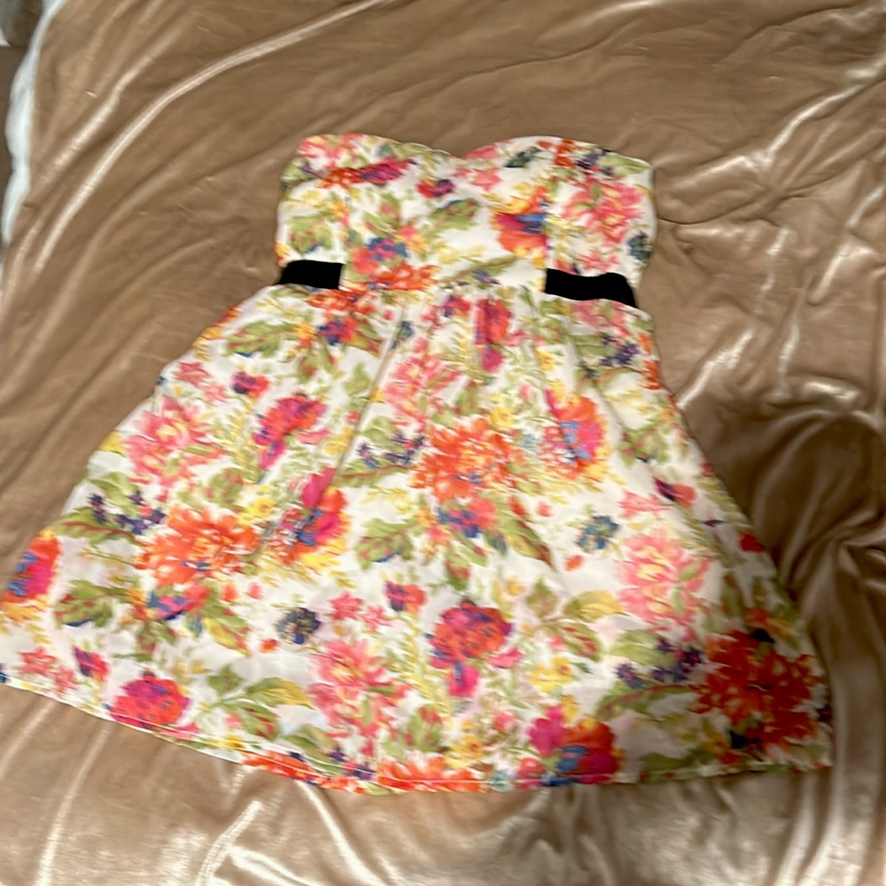 Mini summer dress size large originally from dots tags still on never worn